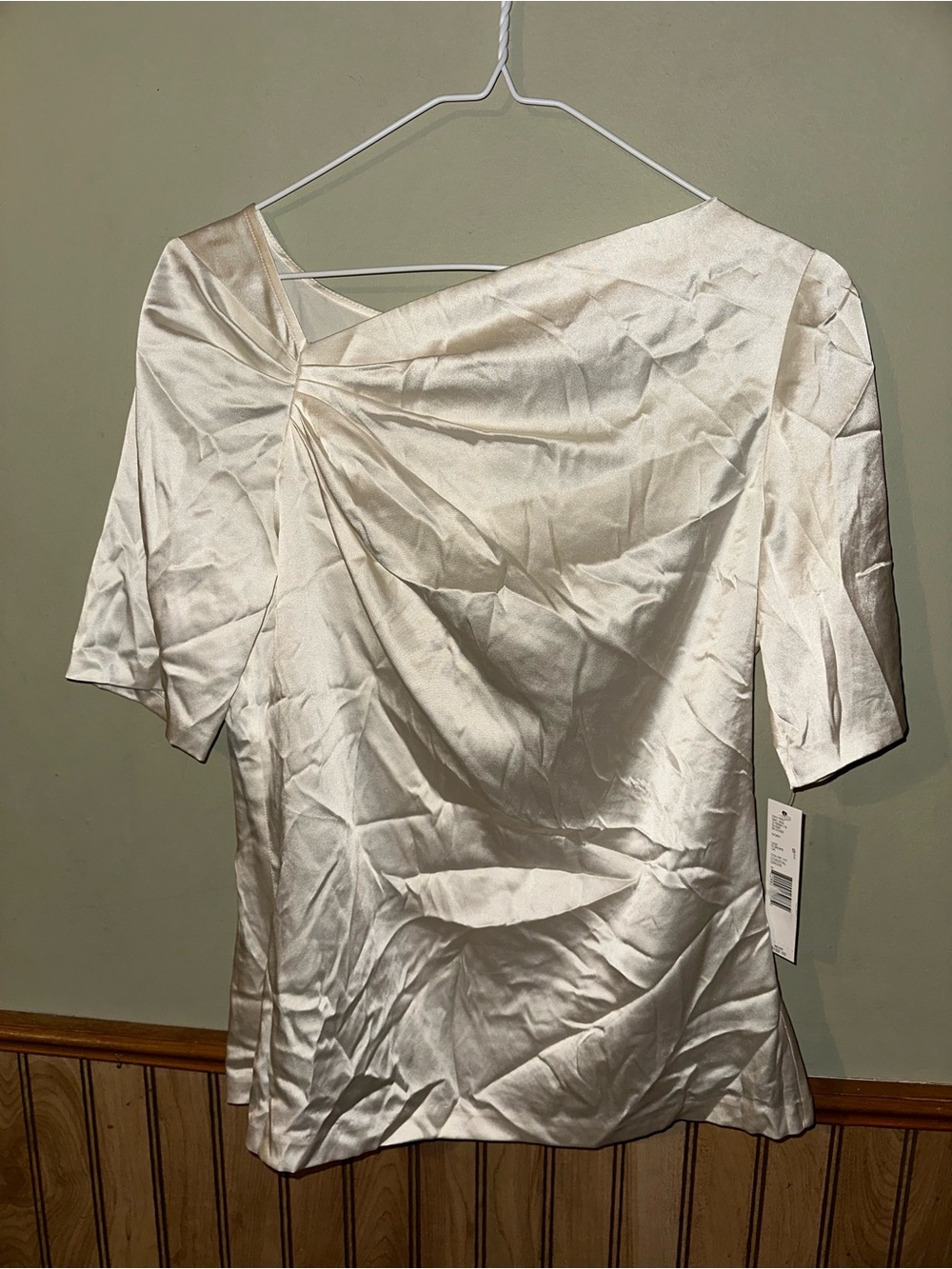 ANTONIO MELANI Cream Satin Asymmetric Twist Short-Sleeve Top